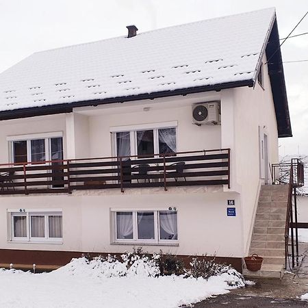 Apartman Sofia Otočac Eksteriør billede