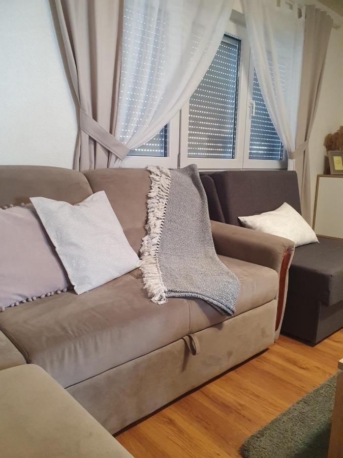 Apartman Sofia Otočac Eksteriør billede