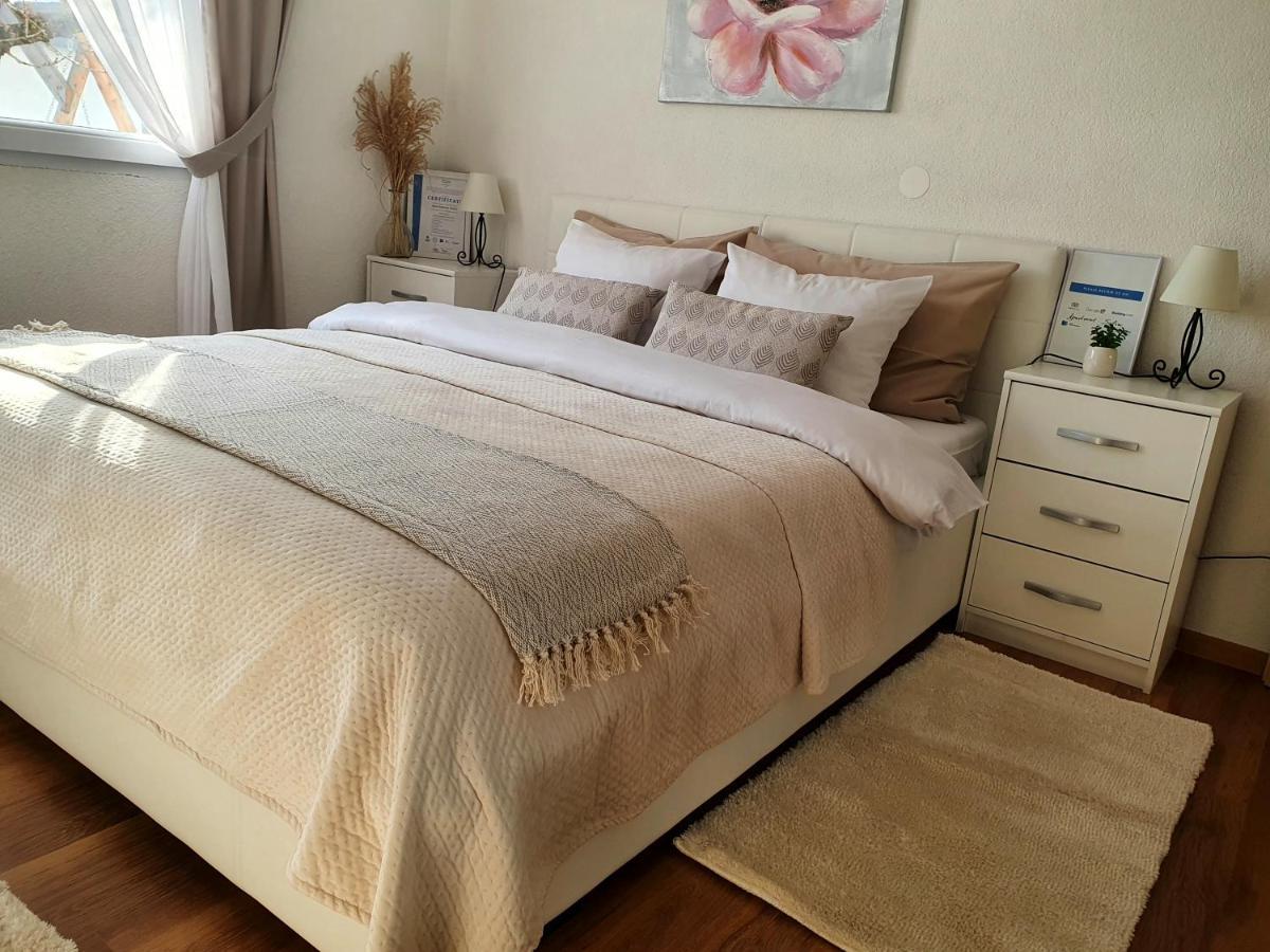 Apartman Sofia Otočac Eksteriør billede