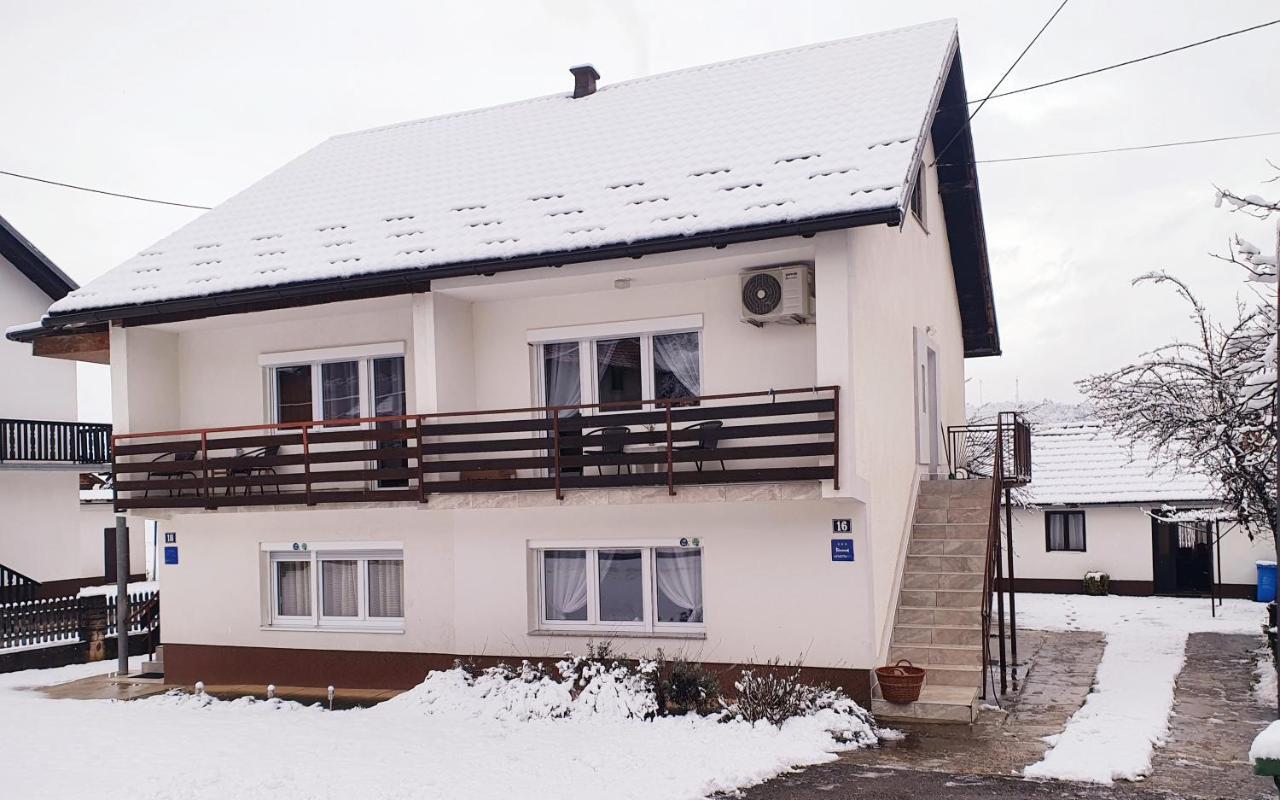 Apartman Sofia Otočac Eksteriør billede
