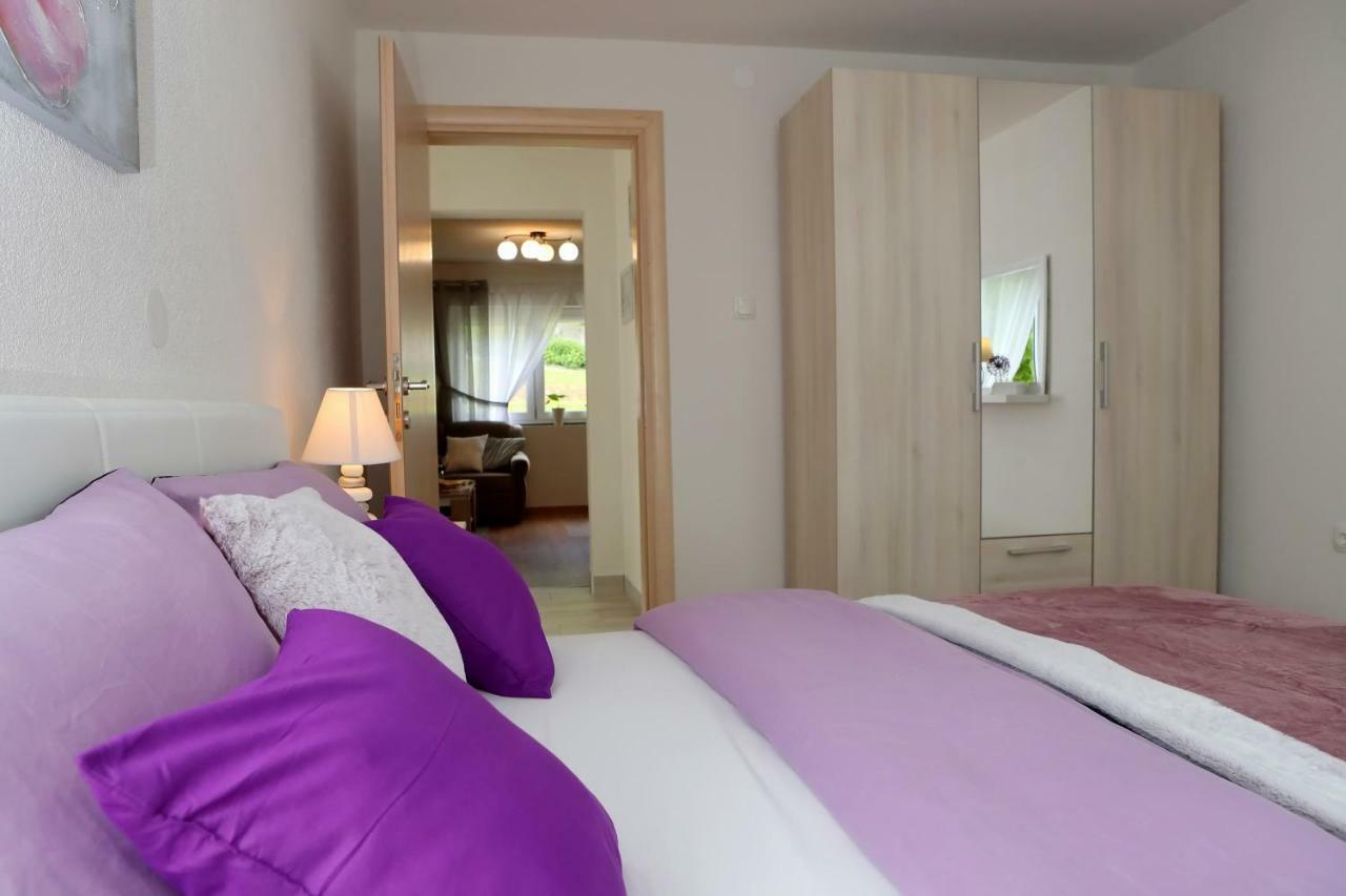 Apartman Sofia Otočac Eksteriør billede